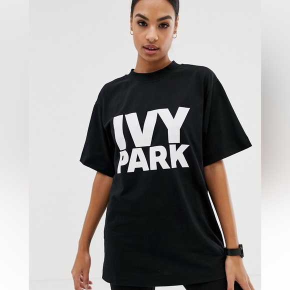 IVY PARK Tops - Ivy Park Oversized Logo Black T-Shirt